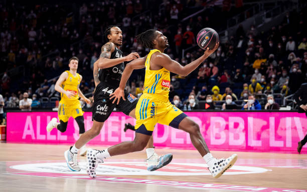 十足的积分 十足的积分